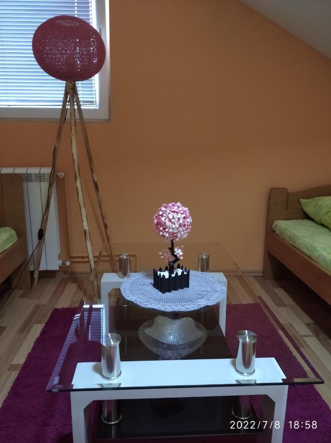 Nikšić Buric Rooms المظهر الخارجي الصورة