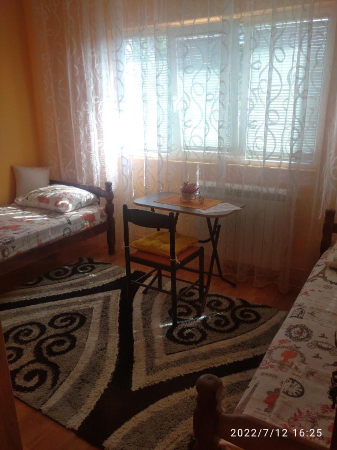 Nikšić Buric Rooms المظهر الخارجي الصورة