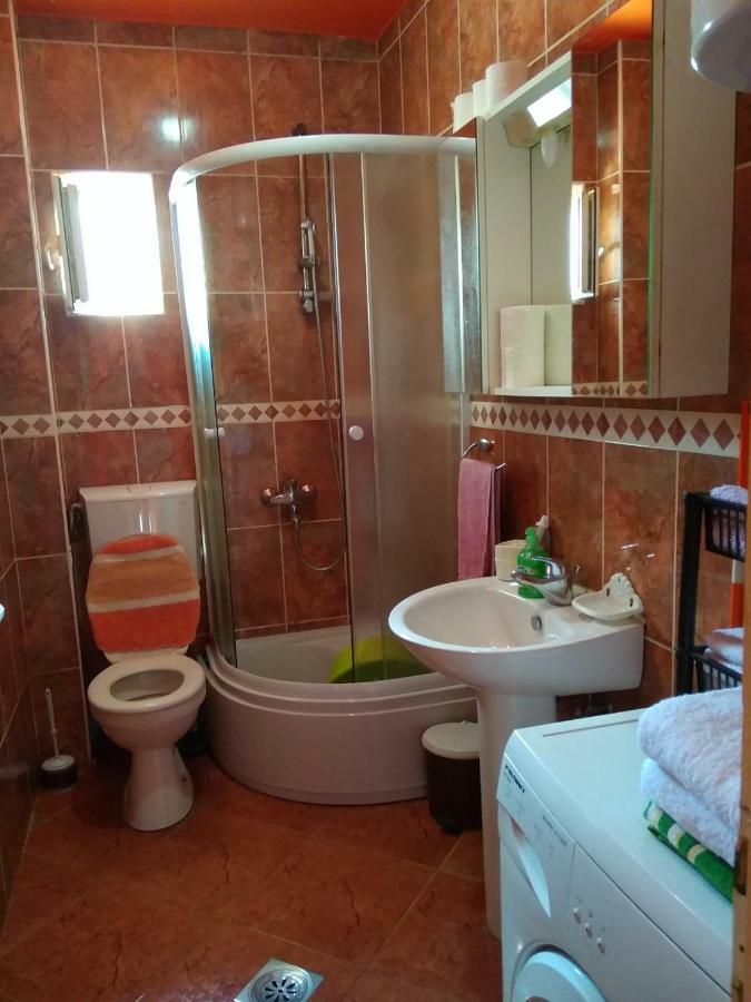 Nikšić Buric Rooms المظهر الخارجي الصورة